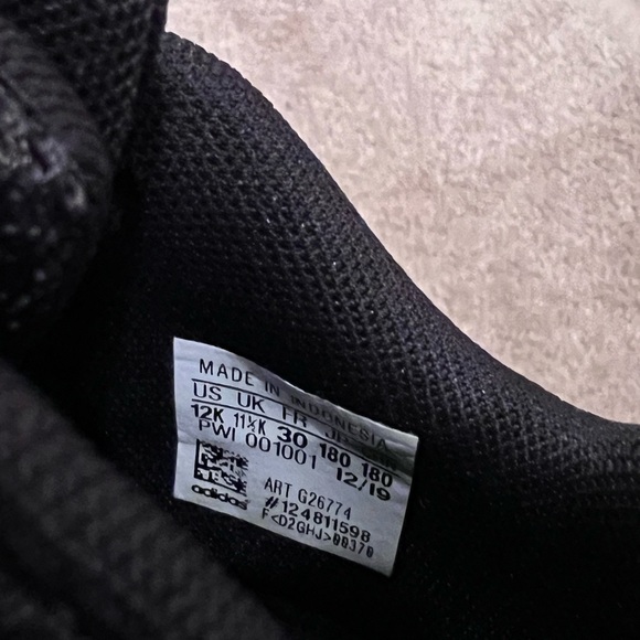 Adidas Questar Flow K 12K *NWT* - Picture 4 of 7